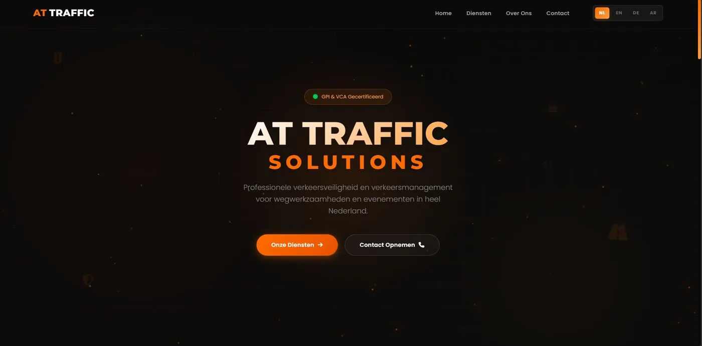 الصفحة الرئيسية لموقع AT Traffic Solutions: عنوان على خلفية داكنة وأزرار الخدمات والتواصل وتبديل اللغة